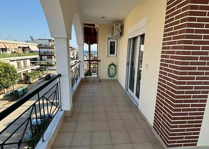 Apartamento Dina Paralia Dionisiou